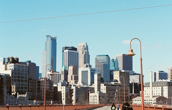 Minneapolis Welcomes a Week of Sunshine and Seasonal Chill According to National Weather Service