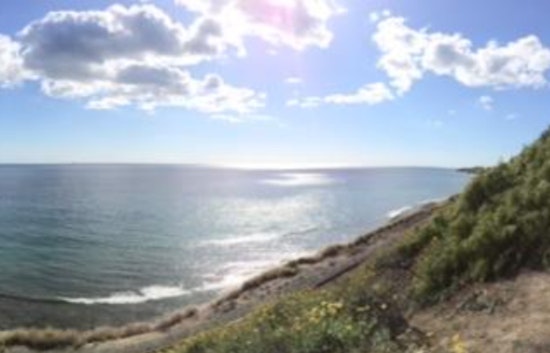 Mixture of Clouds and Sunshine with Sporadic Drizzle Expected for Los Angeles: Weather Update