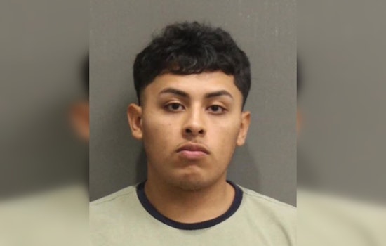 Nashville Man Faces Charges After Striking Police Car, Officer Injured in Head-On Collision on Interstate