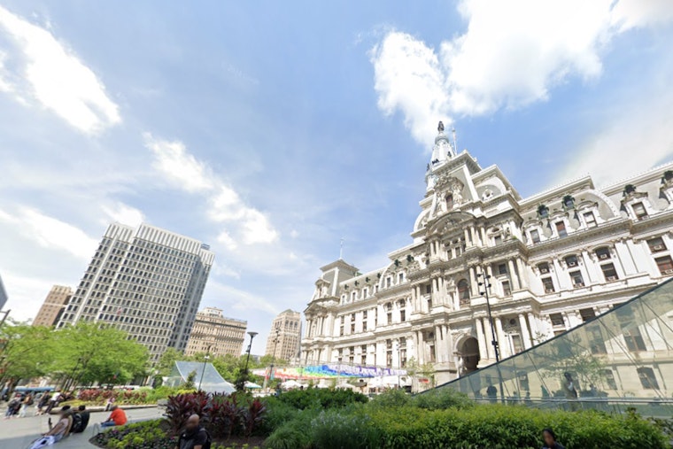 National Weather Service Predicts Sunny Skies and Seasonal Temperatures for Philadelphia