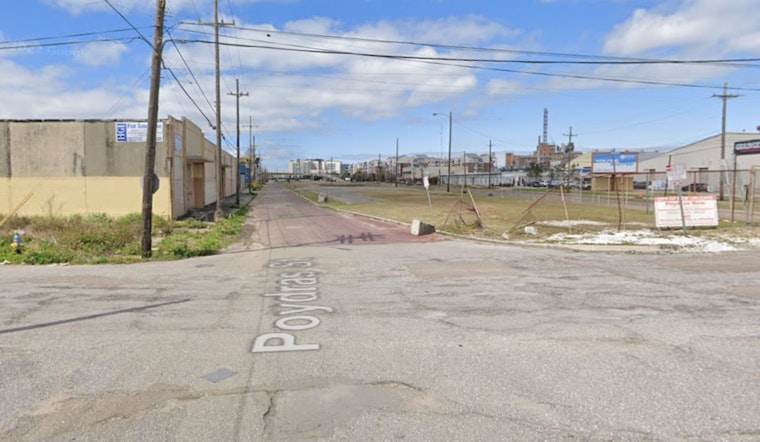 New Orleans Ambulance Hijacked by Woman with Crew and Patient Onboard as Police Apprehend Suspect