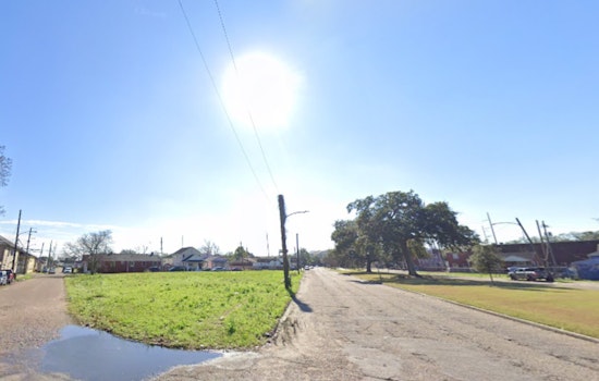 New Orleans Welcomes Sunny Skies and Brisk Winds, Ideal for Outdoor Activities