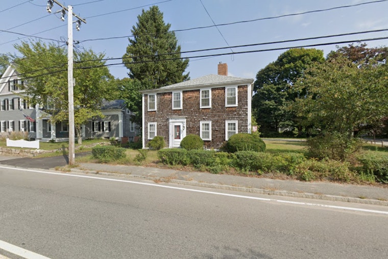 No Injuries Reported in Kingston's Kingsbury Square Fire, Authorities Investigate HVAC Failure as Likely Cause
