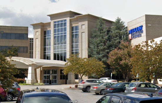 Oak Ridge Healthcare Workers Rally for Fair Wages Amid Methodist Medical Center Contract Talks
