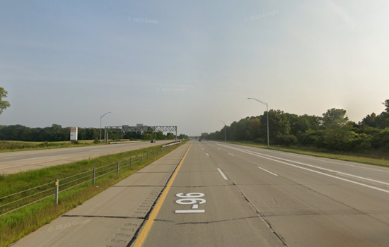 Oakland County Motorists Alert: I-96 Lane Closures in Effect, Total Shutdown of Eastbound Side Looms