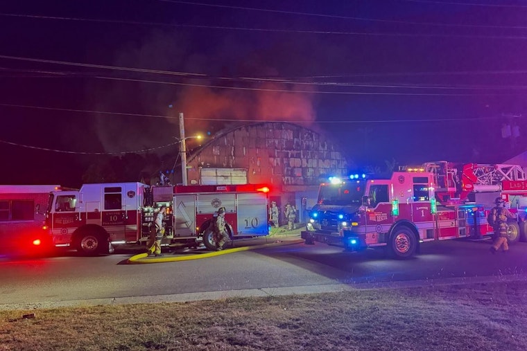 Oklahoma City Firefighters Tackle Vacant Building Blaze Amid Drought Concerns