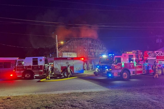 Oklahoma City Firefighters Tackle Vacant Building Blaze Amid Drought Concerns