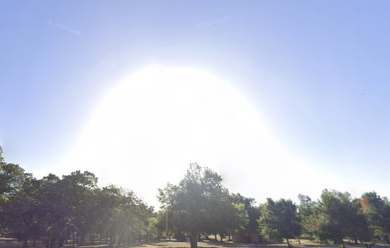 Oklahoma City Prepares for Sunny Days and Storm Risks as NWS Warns of Weekend Fire Hazards