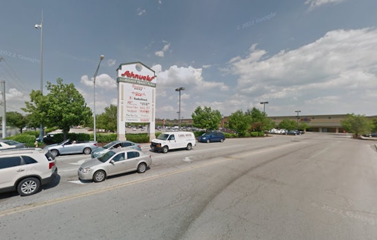 One Dead in Florissant Shopping Center Shooting with Suspects in Custody
