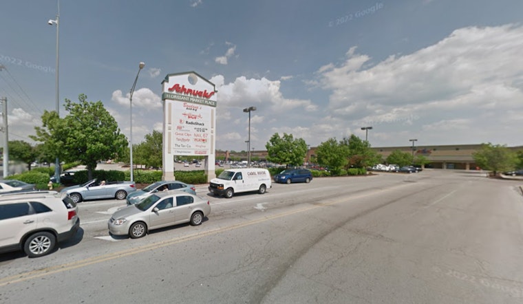 One Dead in Florissant Shopping Center Shooting with Suspects in Custody