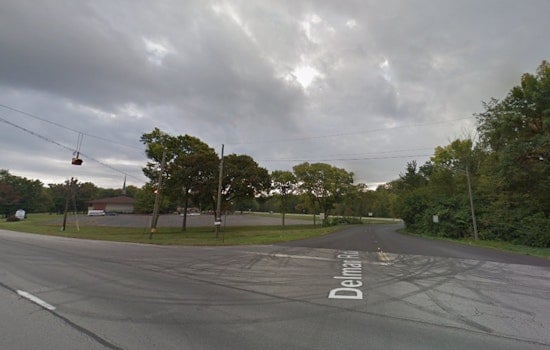 One Fatality Reported in Pre-Dawn Vehicle Fire Following Crash in Indianapolis
