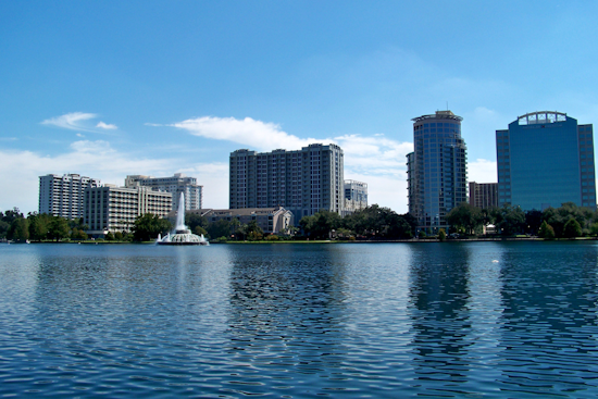 Orlando Braces for Strong Northerly Winds and Cooldown as NWS Issues Marine and Beach Warnings