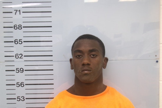 Oxford Police Arrest 18-Year-Old Suspected of Armed Robbery and Aggravated Assault at Local Hotel