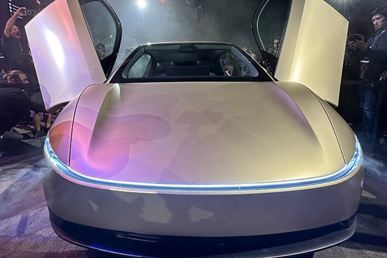 Palo Alto Considers Partnership with Tesla for Autonomous 'Cybercab' Testing to Sustain Rideshare Program