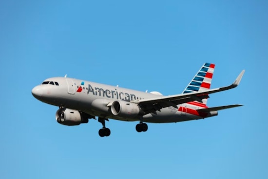 Passengers Intervene in Violent Dispute on American Airlines Miami Charlotte Flight with No Arrests Announced After Landing