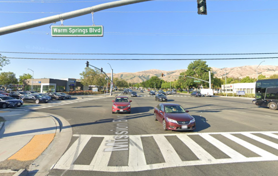 Pedestrian Fatally Struck by Bus on Mission Boulevard in Fremont during Early Morning Collision