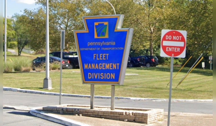 Pennsylvania Rolls Out New Safety Measure, Green Lights on Road Maintenance Vehicles