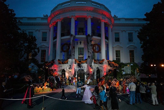 Peoria Shares Essential Safety Tips for a Spook-Free Halloween Trick-or-Treating Experience