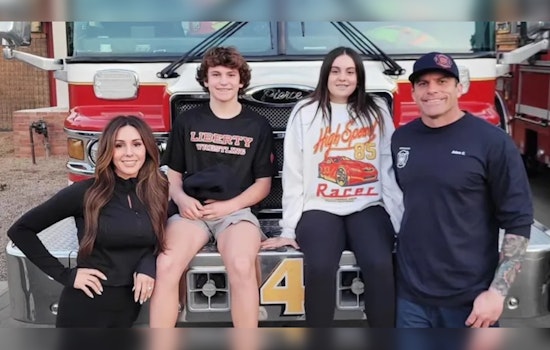 Phoenix Firefighters Rally at Liberty High Football Game to Honor Late Colleague Adam Cauthron's Son
