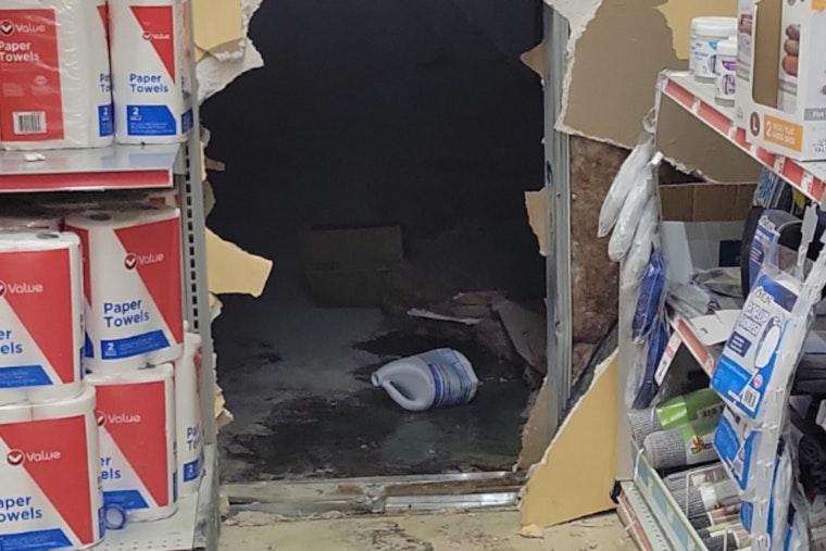 Phoenix Pair Arrested for Alleged Involvement in Family Dollar Store Burglaries