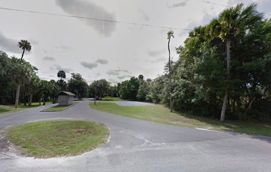 Pilot Killed in Twin-Engine Plane Crash Near Crystal River as FAA and NTSB Launch Investigation