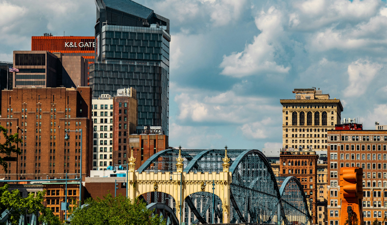 Pittsburgh Weather Alert, Gusty Winds and Scattered Showers Ahead as Temperatures Take a Dip