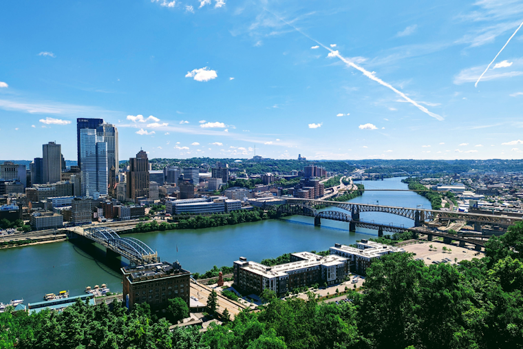 Pittsburgh Welcomes Continued Warmth and Sunshine, with Potential Record Highs Ahead