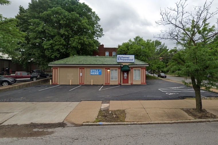 Planned Parenthood to Close Clinics in St. Louis and Joplin, Expanding Telehealth Services Amid Legislative Pressures