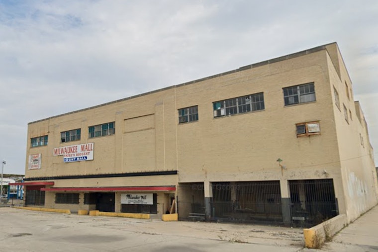 Police Standoff at Former Milwaukee Mall Site Grips Local Community, Details Yet to Unfold