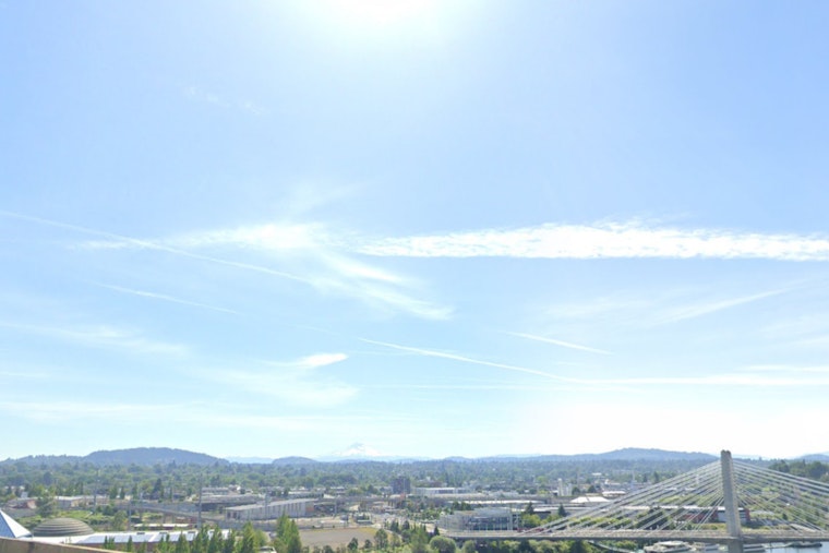 Portland's Mild Autumn Weather: Sunny Skies and Gentle Highs in the Week's Forecast
