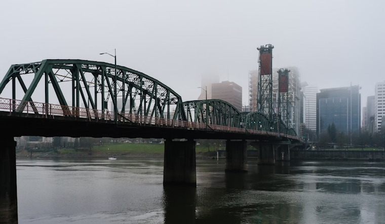 Portland's Weather Rollercoaster, Showers and Sunsets Ahead, Weekend Rain Likely