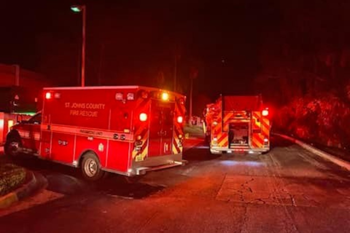 Quick Response by St. Johns Fire Rescue Controls Blaze at Sawgrass