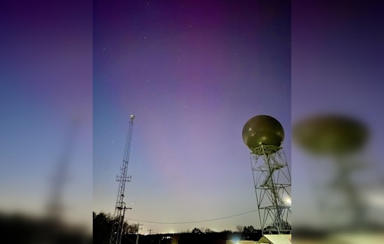 Rare Northern Lights Display Enchants Middle Tennessee Residents Under Clear Skies