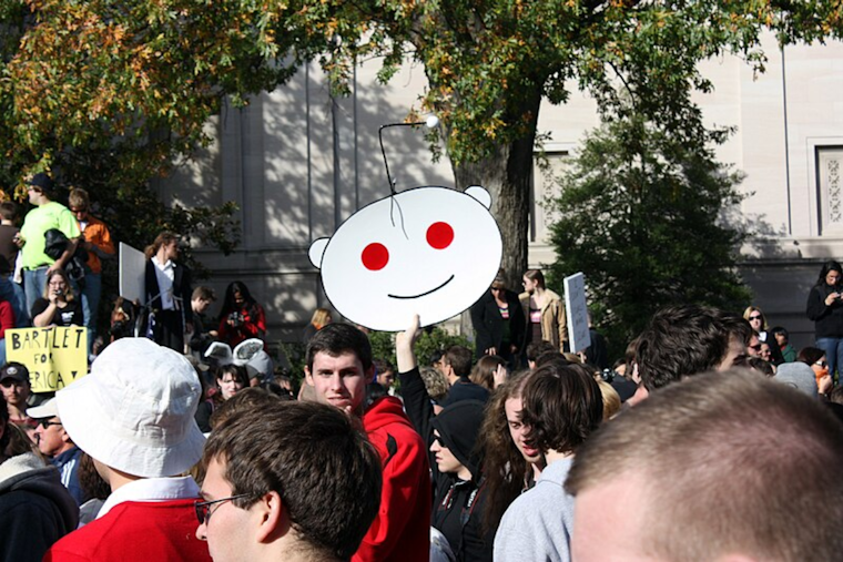 Reddit Celebrates First Profit Since IPO, Shares Soar by 40% as User Base and Ad Sales Surge
