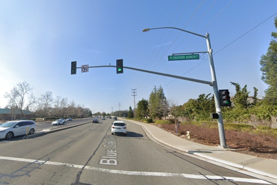 Roseville Bicyclist Stable After Collision, Police Investigate Crash Site at Blue Oaks Blvd