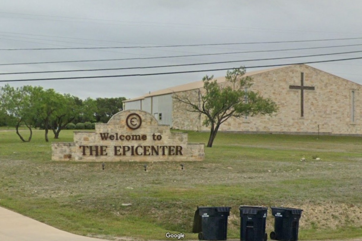 Safety Team Member Fires on Suspects at Church, No Injuries