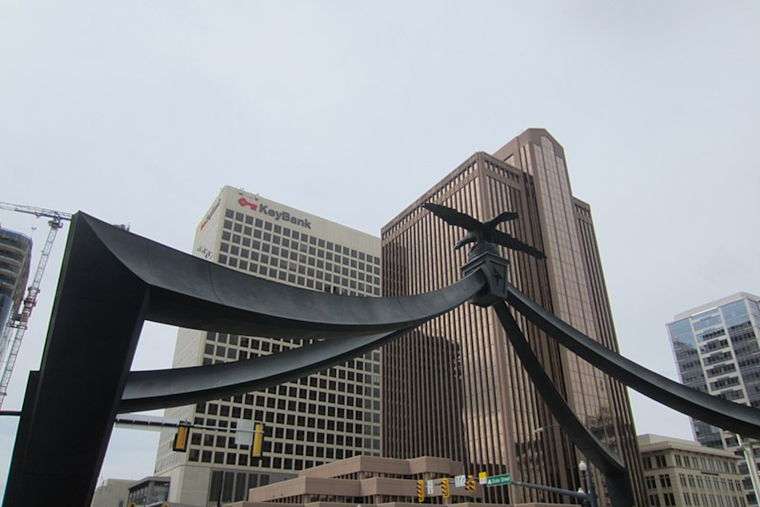 Salt Lake City's Tranquil Autumn Weather to Unfold with Showers and Chilly Nights, NWS Reports