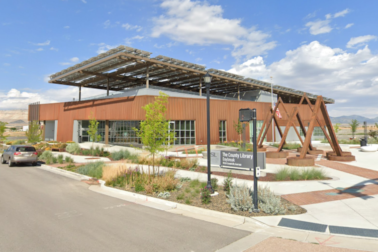 Salt Lake County Celebrates First Net Zero Energy Library in Utah with Daybreak Branch's Sustainable Design