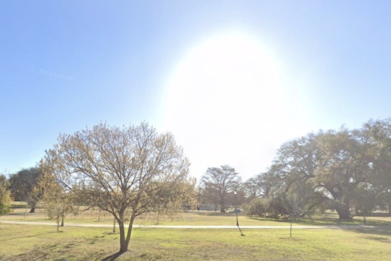 San Antonio Basks in Summer-like Sunshine with Week of High 80s Forecasted