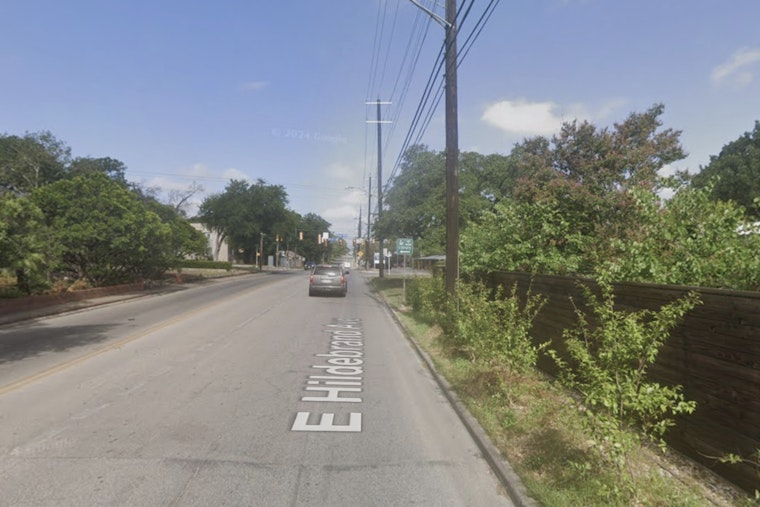 San Antonio Firefighters Quickly Extinguish Devouring Blaze on Hildebrand Avenue, No Injuries Reported