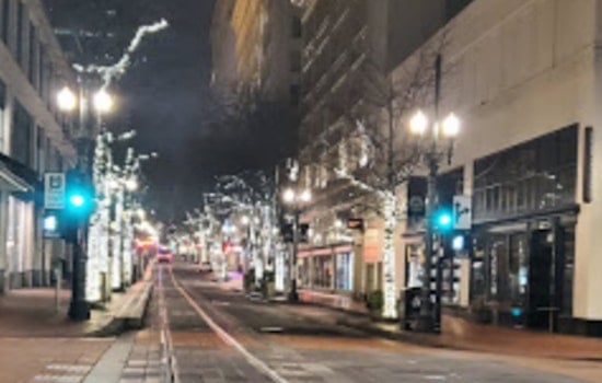 Satirical Trump Statue Appears and Is Swiftly Vandalized in Downtown Portland Ahead of Election