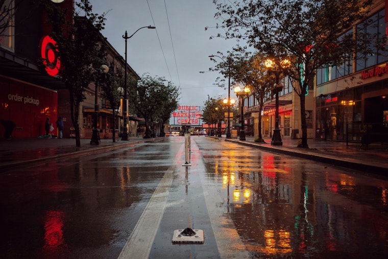 Seattle Braces for a Week of Showers and Thunderstorms as Wet Autumn Persists