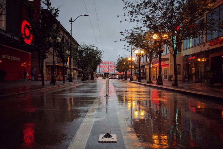 Seattle Braces for a Week Soaked in Rain, Columbus Day Ushers In Widespread Showers and Thunderstorms
