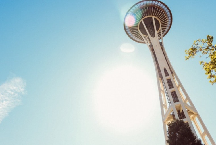 Seattle Braces for Rainy Shift, NWS Forecasts 100% Precipitation, Gusty Winds Friday with Sunnier Weekend Ahead