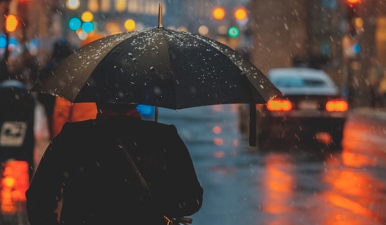 Seattle Braces for Wet Weekend with Steady Rain and Gusty Winds Predicted by NWS