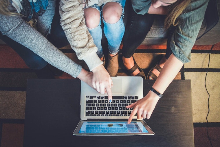 Seattle Champions Digital Equity During National Digital Inclusion Week