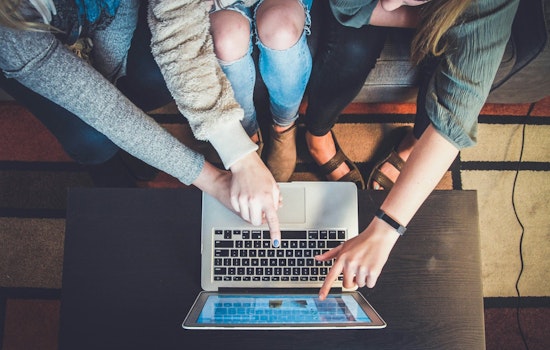 Seattle Champions Digital Equity During National Digital Inclusion Week