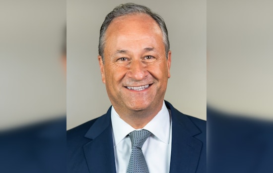 Second Gentleman Doug Emhoff Campaigns in Metro Atlanta to Bolster Vice President Harris's Presidential Bid