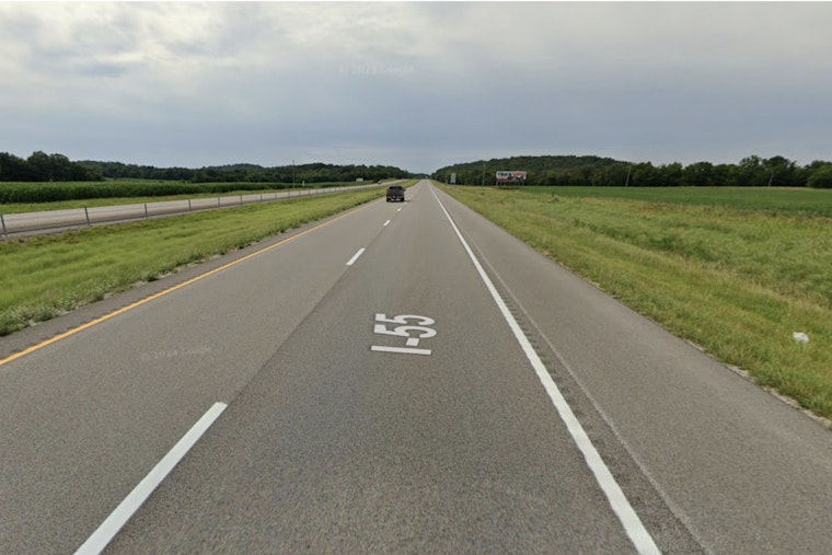 Semi-Truck Driver Dies in I-55 Crash Near Ste. Genevieve County