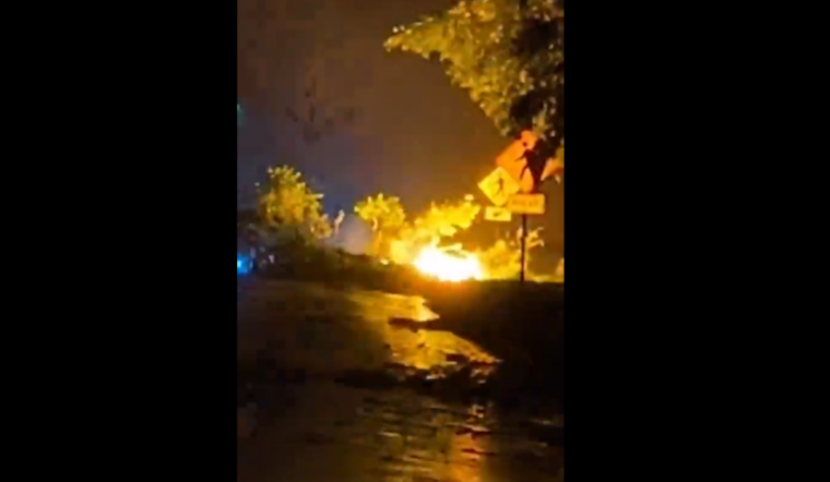 Seminole County Firefighters Swiftly Respond to Downed Power Lines in Altamonte